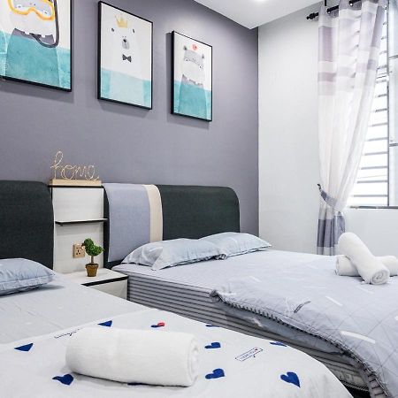 Port Dickson 14Pax 4Br Double Storey House מראה חיצוני תמונה