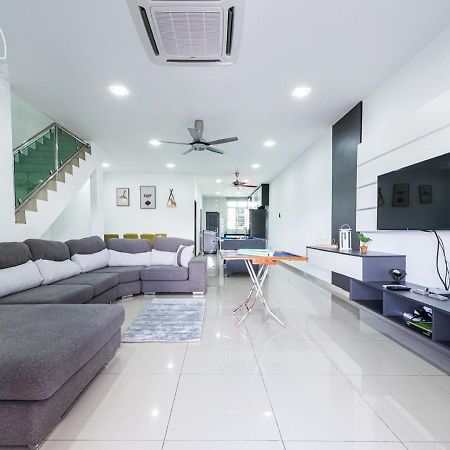 Port Dickson 14Pax 4Br Double Storey House מראה חיצוני תמונה